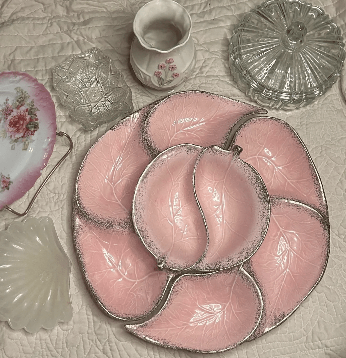 The Glass Slipper Home Cabbage Leaf 3-Piece Pottery California