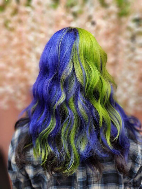 Roxxy's hair color