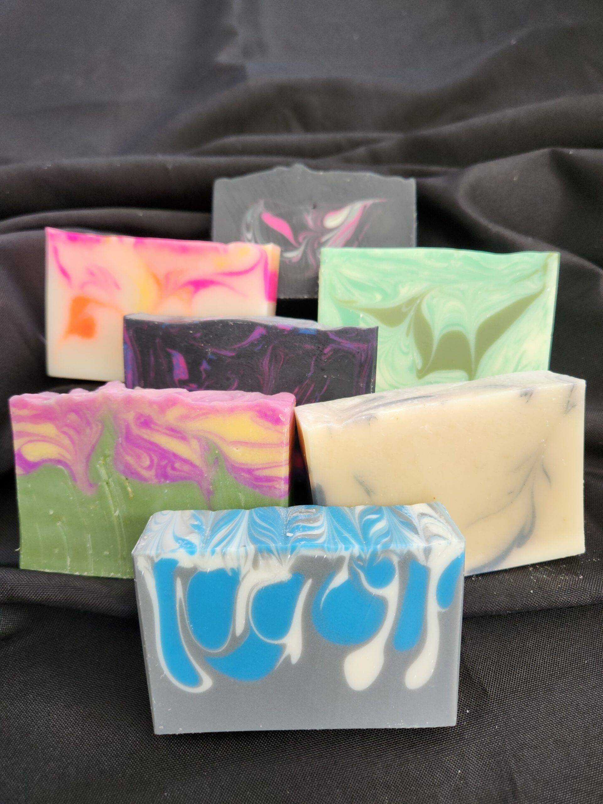 Grandeur Lathers offers a wide variety of fragrances and ingredients for just about every preference.