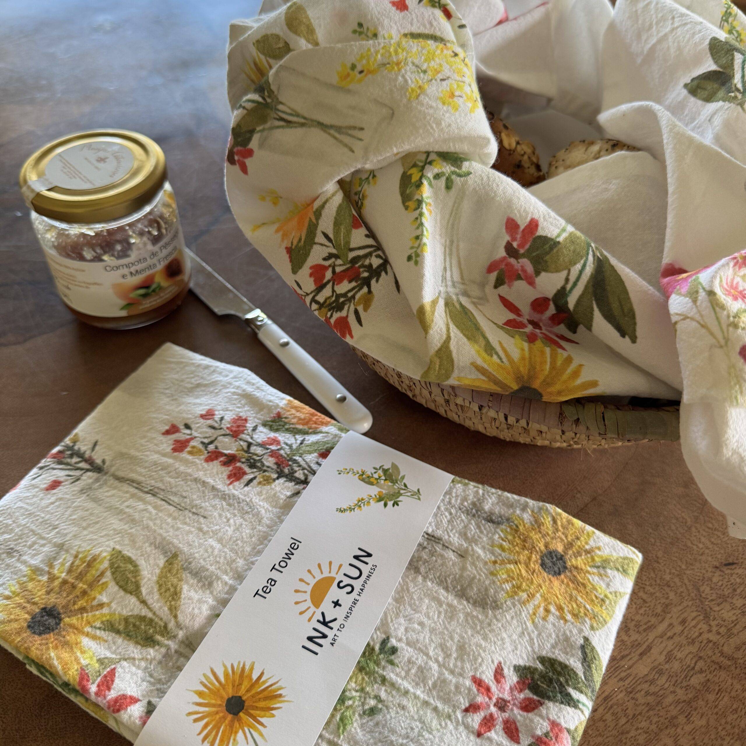 Wildflowers cotton tea towel with watercolor flowers in vases